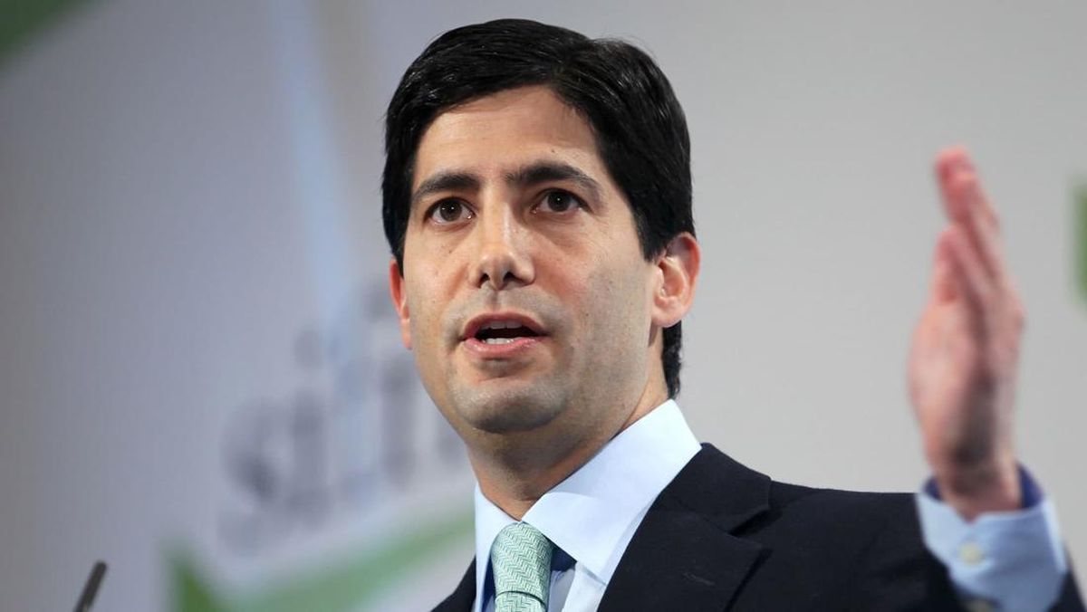 Siapa Itu Kevin Warsh