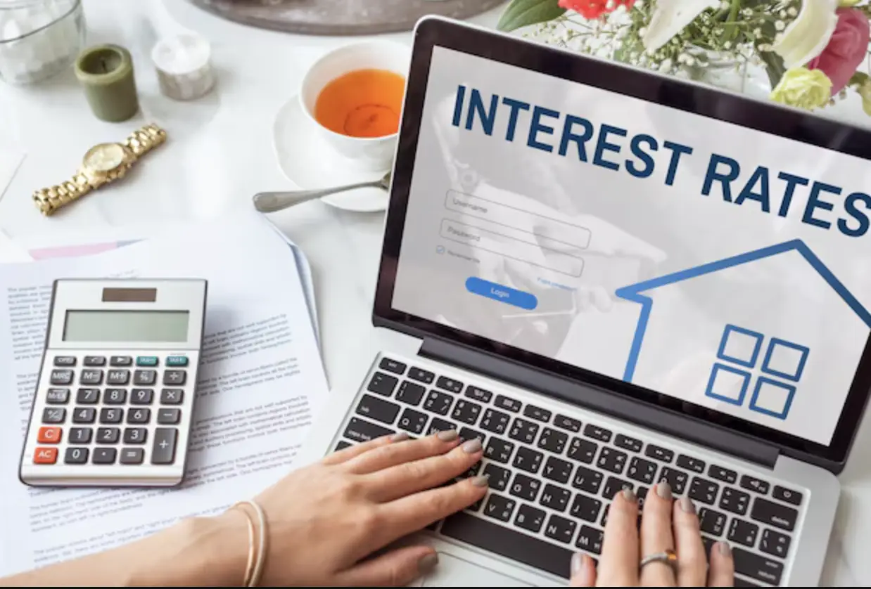 Strategi Trading Crypto Saat Suku Bunga Naik Cara Bertahan di Tengah Ketidakpastian - image.webp
