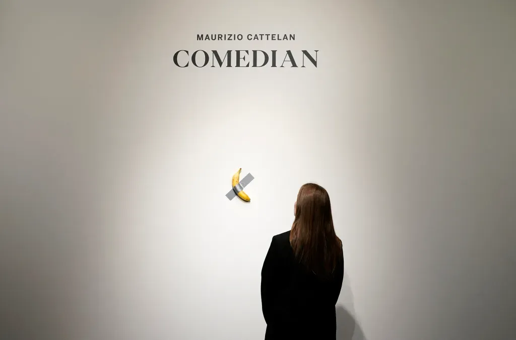 comedian maurizio cattelan